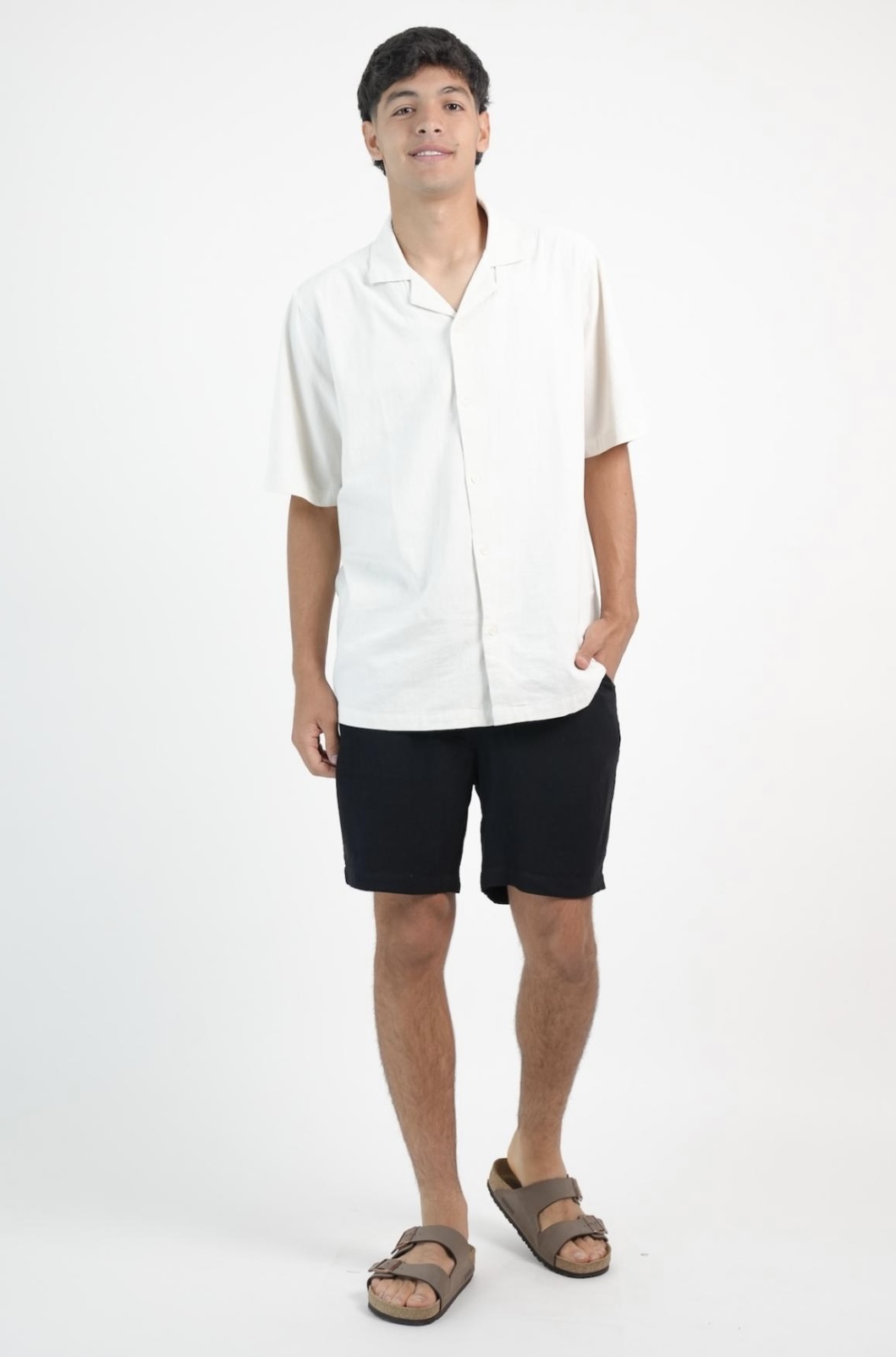 Short Clásico Lino Negro