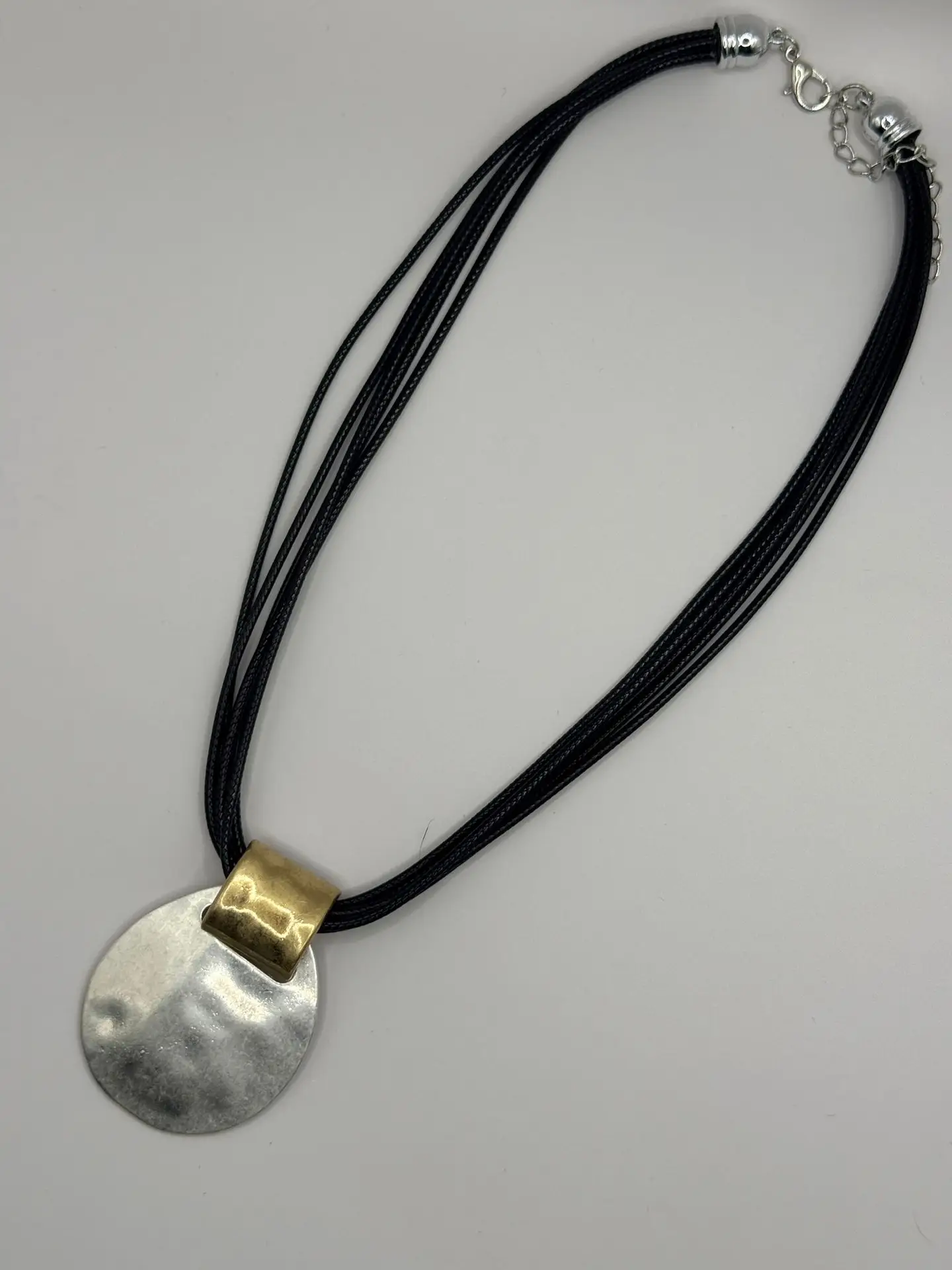Collar Lore